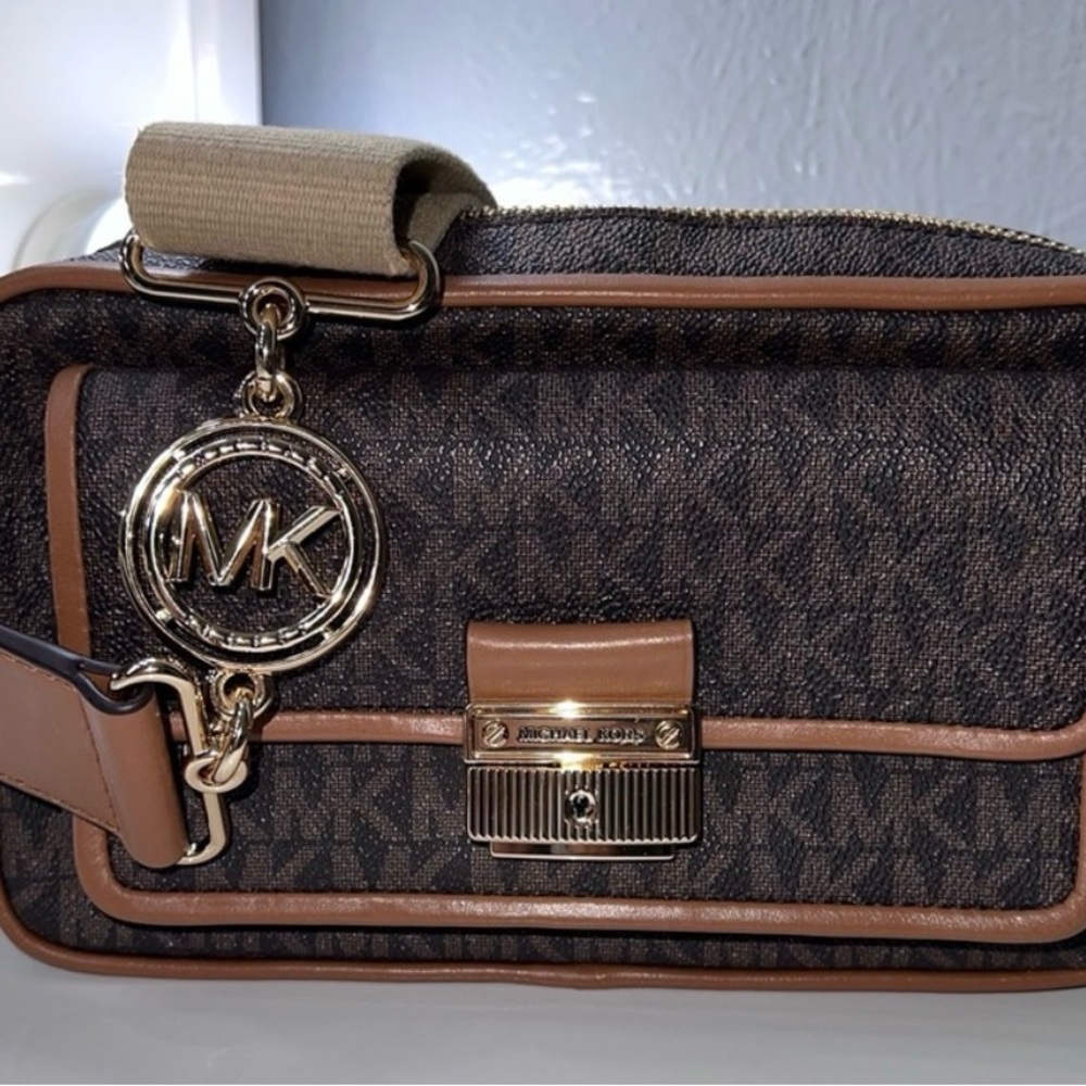 Michael Kors Bradshaw Brown Crossbody Bag
